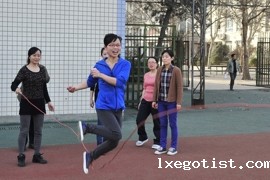 教职工跳绳比赛